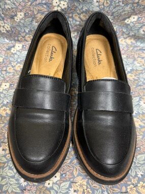 Clarks Sharon Pace Black Leather Loafers with Brown Trim